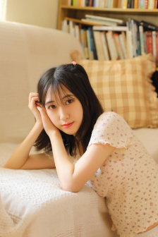 美女蛇